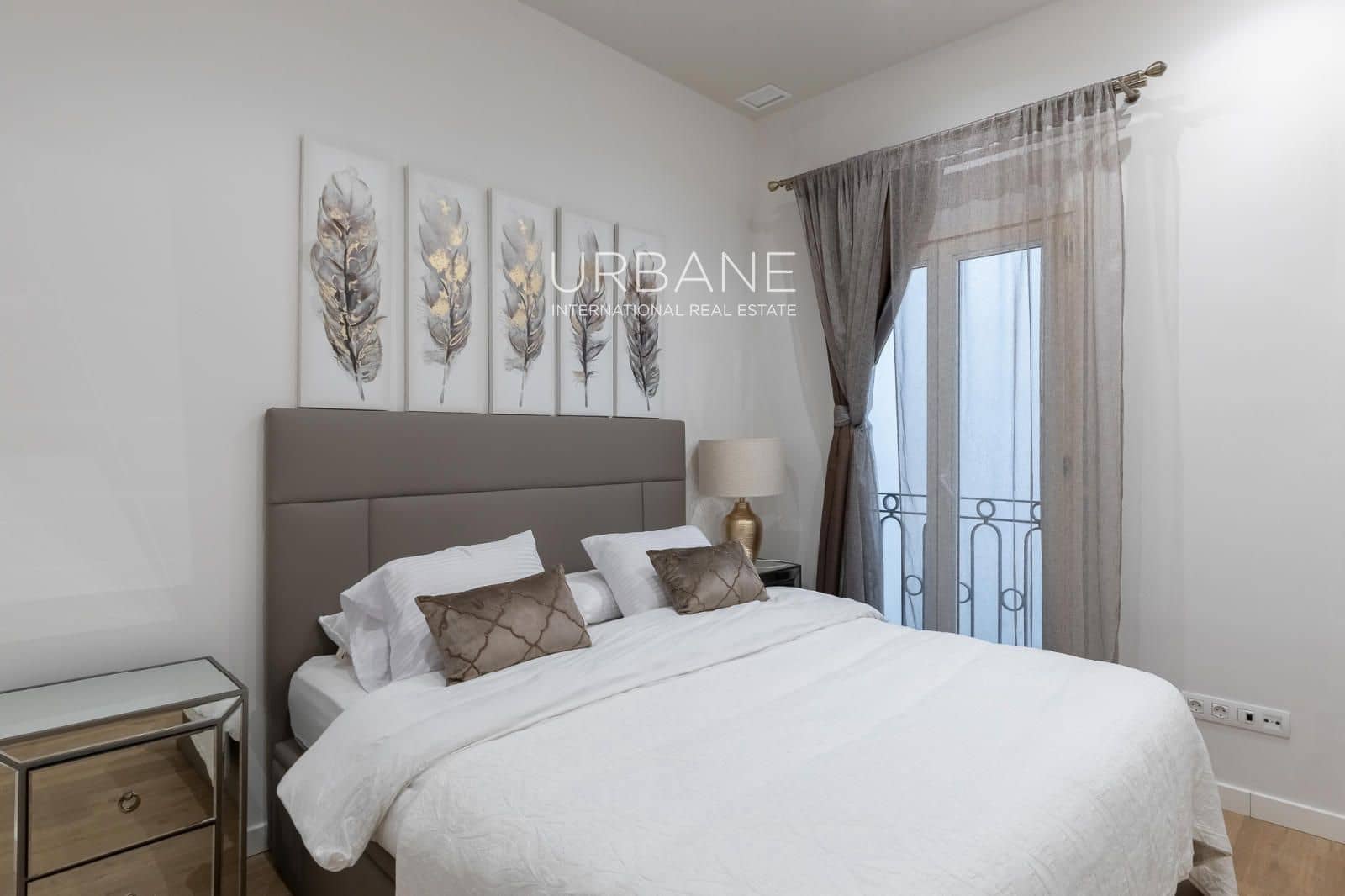 4 chambre Appartement à vendre à Barcelone ville - 900 000 € (Ref: 9460706)