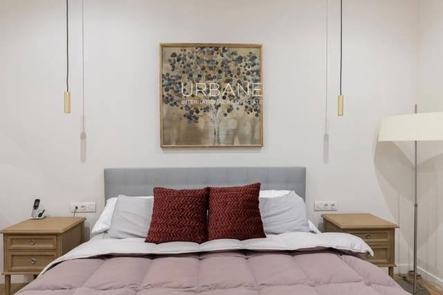 4 chambre Appartement à vendre à Sant Pere, Santa Caterina i La Ribera, Barcelone ville - 900 000 € (Ref: 9460706)