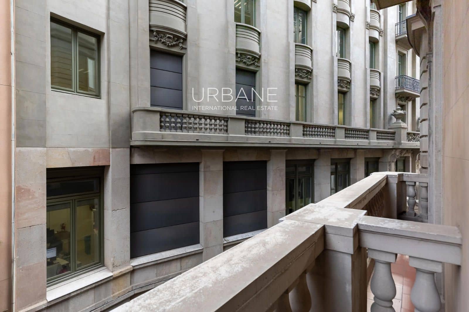 4 chambre Appartement à vendre à Barcelone ville - 900 000 € (Ref: 9460706)