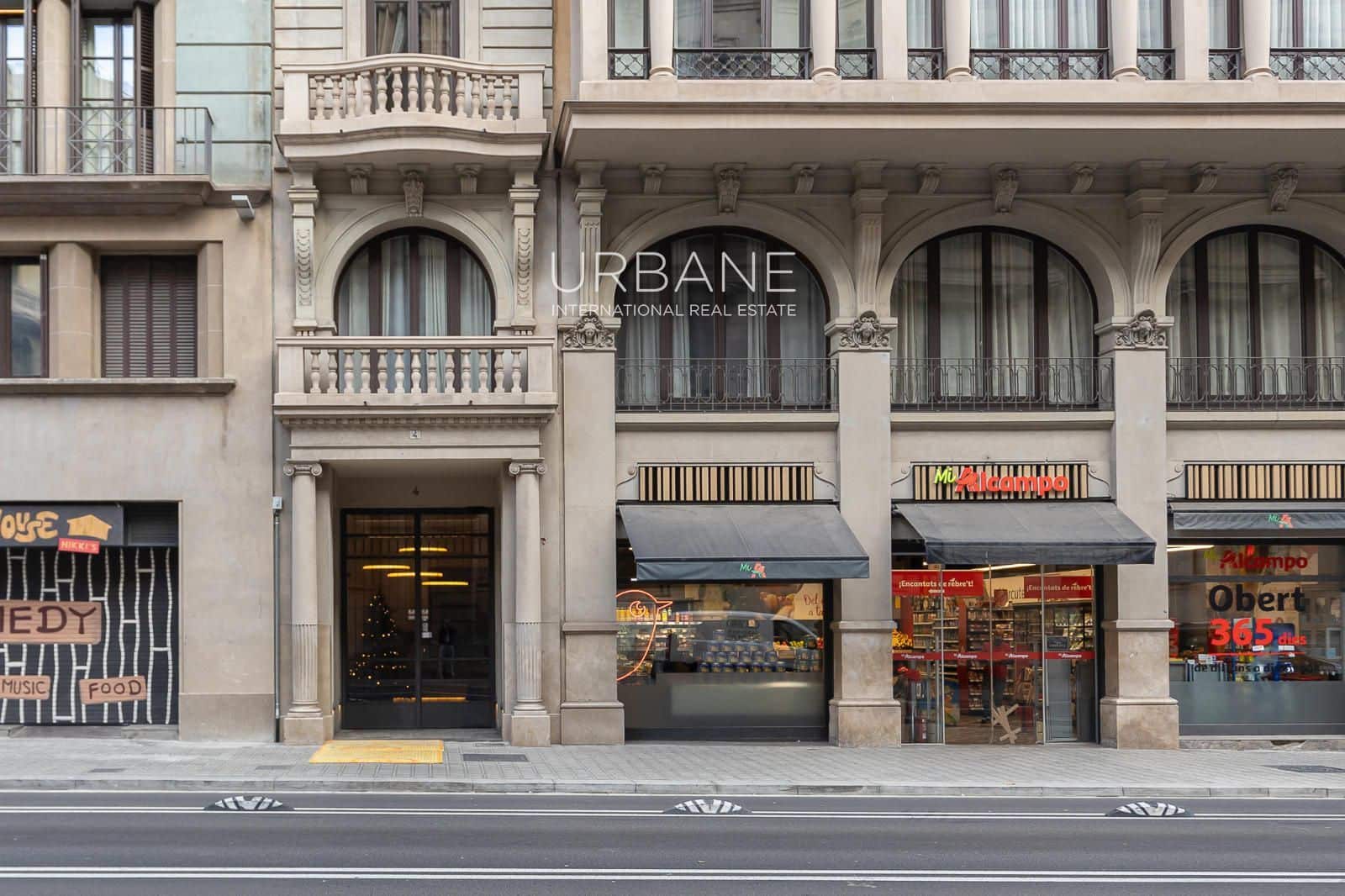 4 chambre Appartement à vendre à Barcelone ville - 900 000 € (Ref: 9460706)