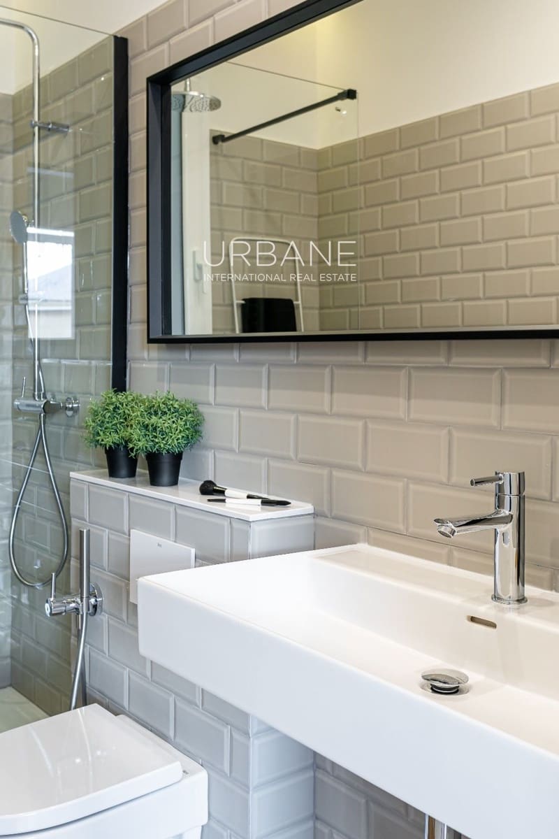 3 quarto Apartamento para arrendar em Barcelona cidade - 1 841 € (Ref: 9462822)