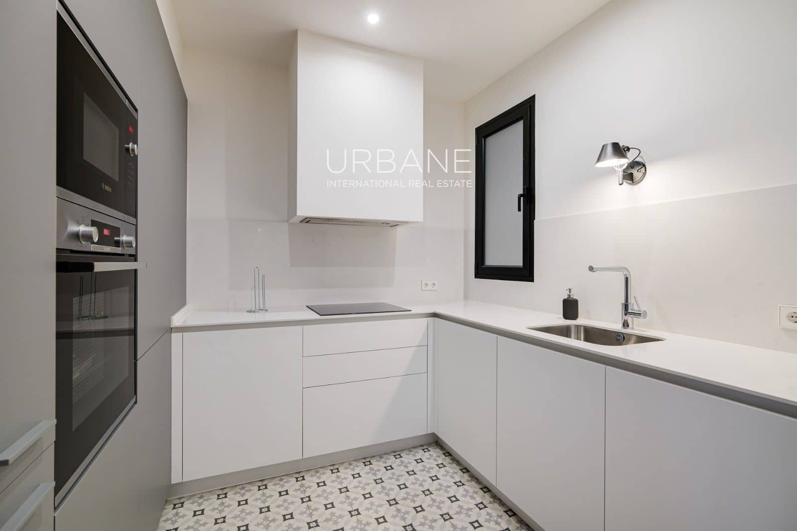 3 quarto Apartamento para arrendar em Barcelona cidade - 1 841 € (Ref: 9462822)