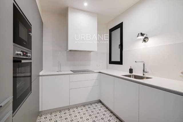 3 quarto Apartamento para arrendar em Eixample, Barcelona cidade - 1 841 € (Ref: 9462822)