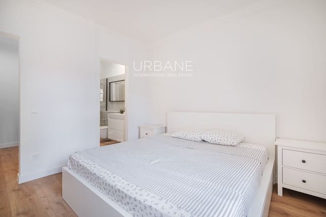 3 quarto Apartamento para arrendar em Eixample, Barcelona cidade - 1 841 € (Ref: 9462822)