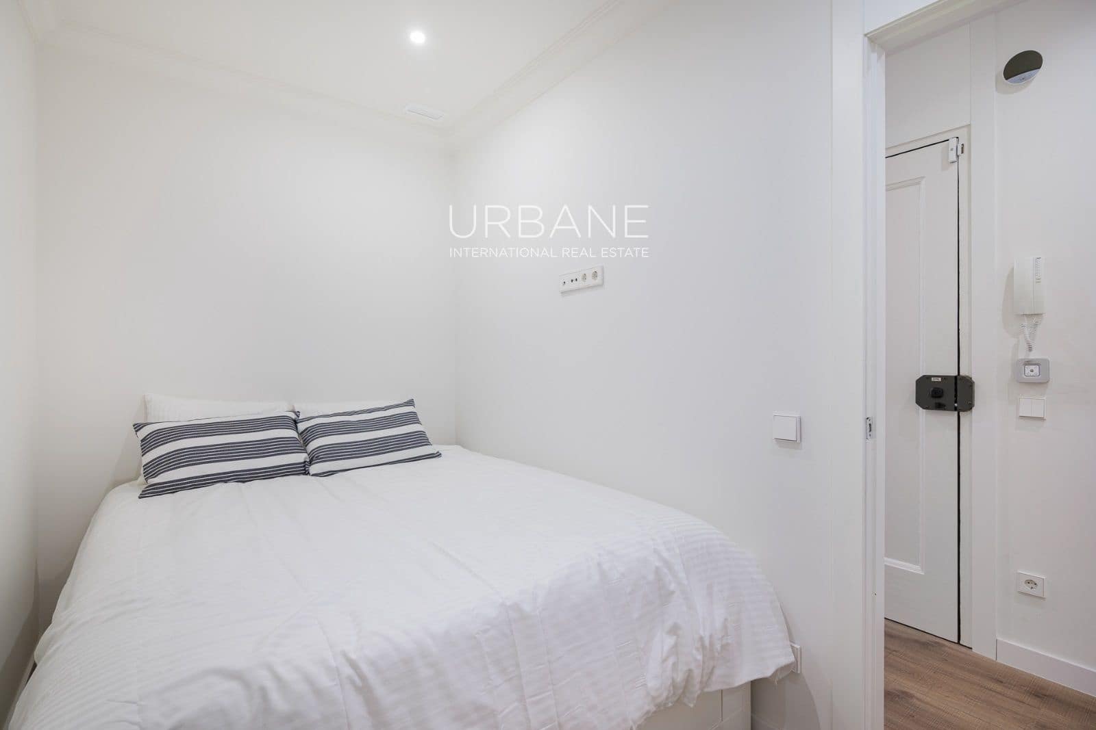 3 quarto Apartamento para arrendar em Barcelona cidade - 1 841 € (Ref: 9462822)