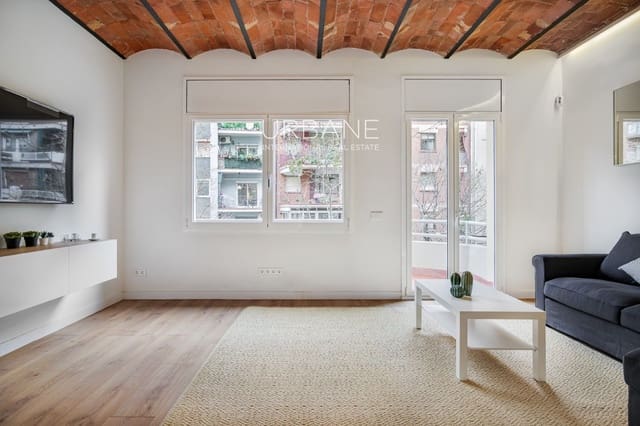 3 quarto Apartamento para arrendar em Eixample, Barcelona cidade - 1 841 € (Ref: 9462822)