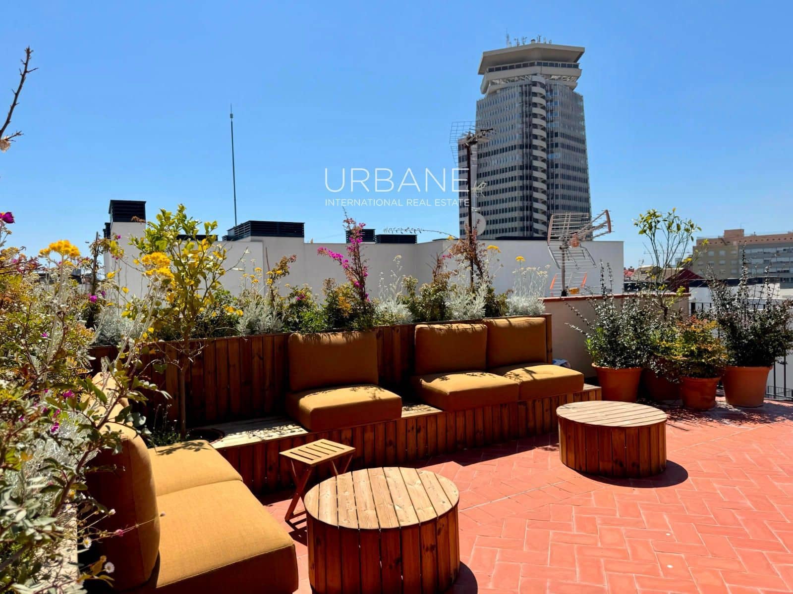 1 soverom Leilighet til leie i Barcelona by - € 1 600 (Ref: 9480703)