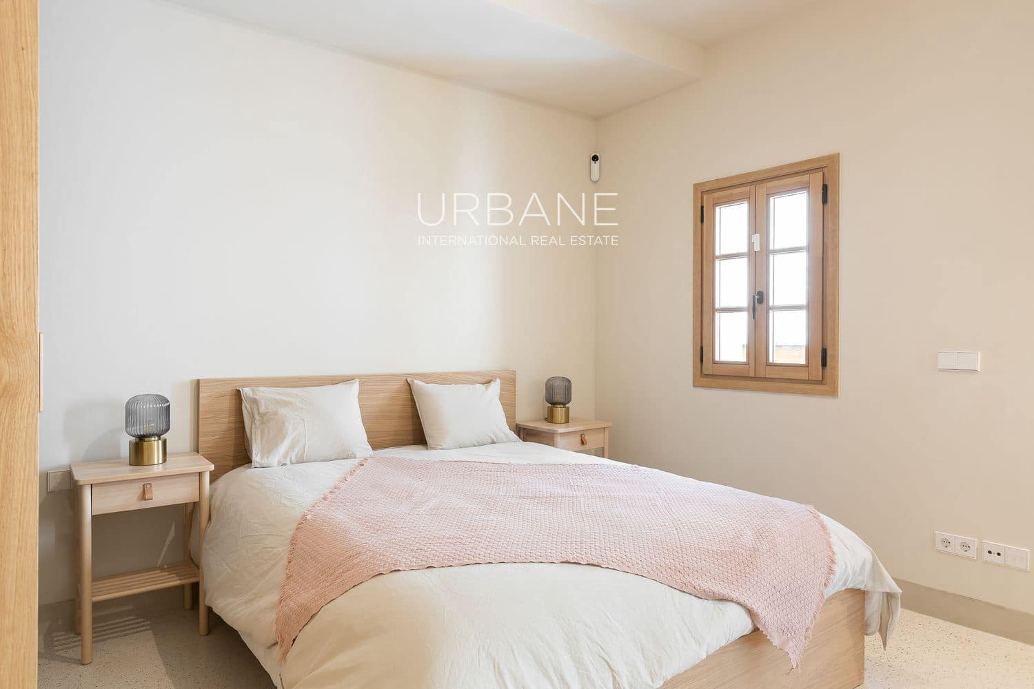 1 bedroom Flat for rent in Barcelona city - € 1,400 (Ref: 9490083)