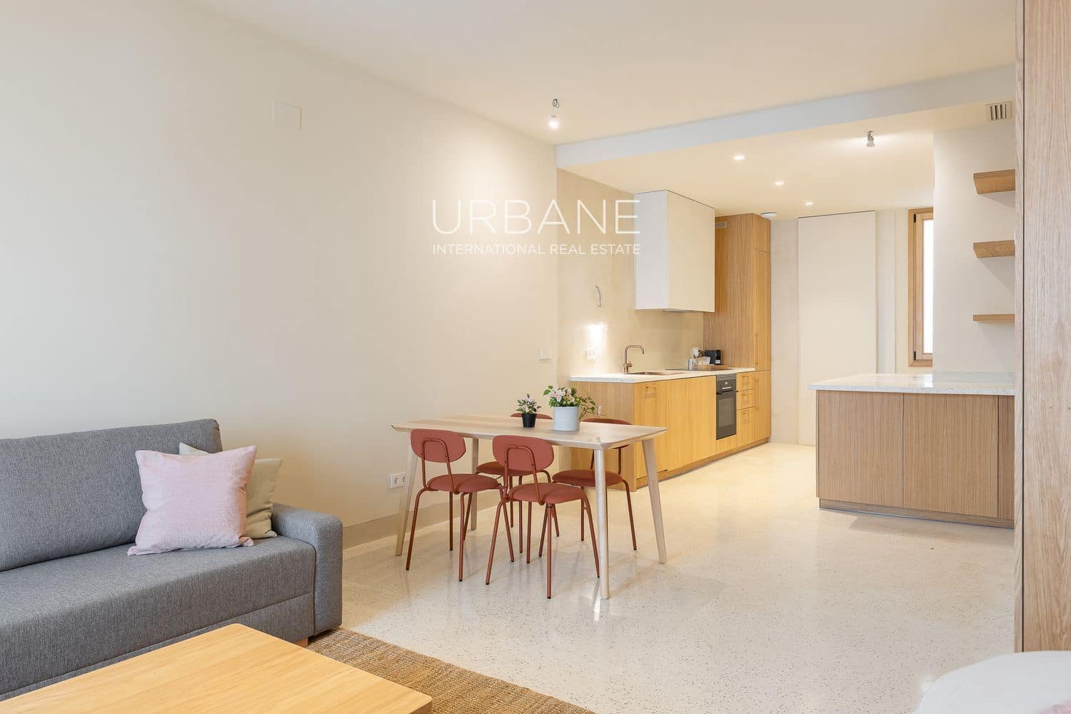 1 bedroom Flat for rent in Barcelona city - € 1,400 (Ref: 9490083)