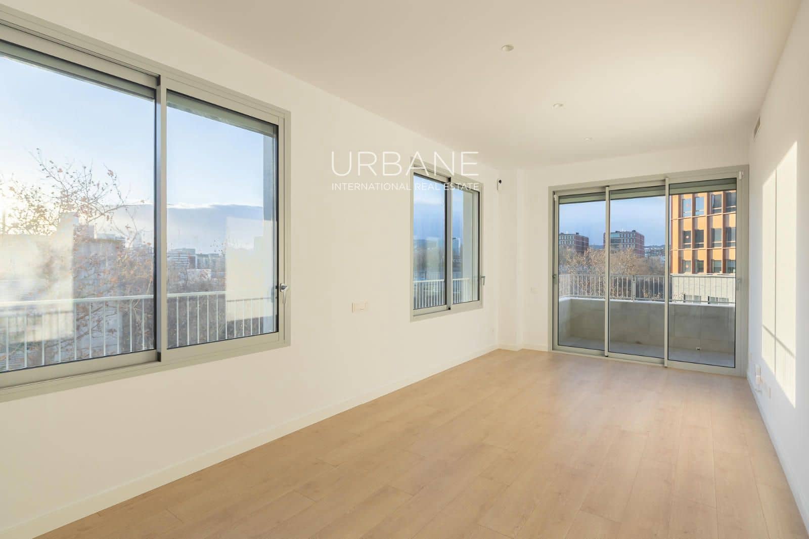 Piso de 2 habitaciones en Barcelona ciudad en alquiler con piscina - 2.500 € (Ref: 9506451)