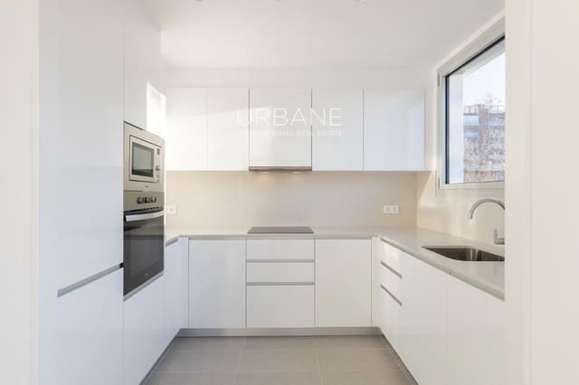 Piso de 2 habitaciones en Barcelona ciudad en alquiler con piscina - 2.500 € (Ref: 9506451)