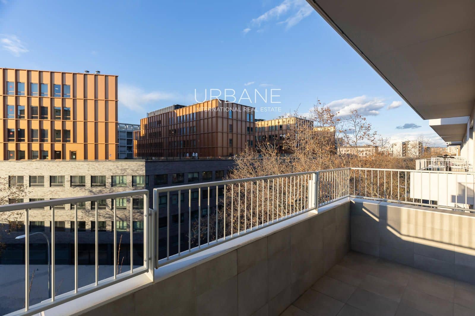 Piso de 2 habitaciones en Barcelona ciudad en alquiler con piscina - 2.500 € (Ref: 9506451)