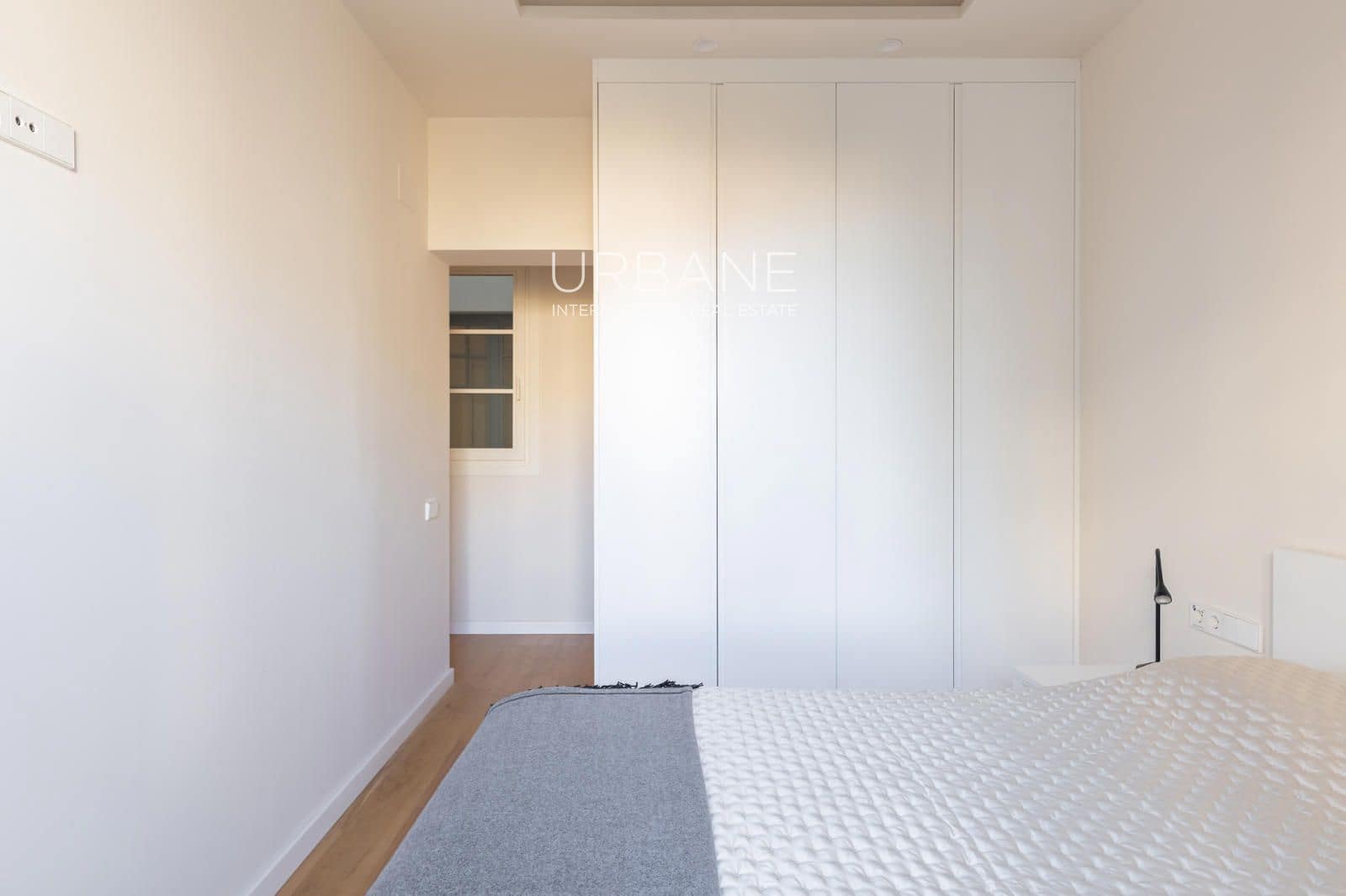 Piso de 1 habitación en Barcelona ciudad en alquiler - 3.500 € (Ref: 9517979)