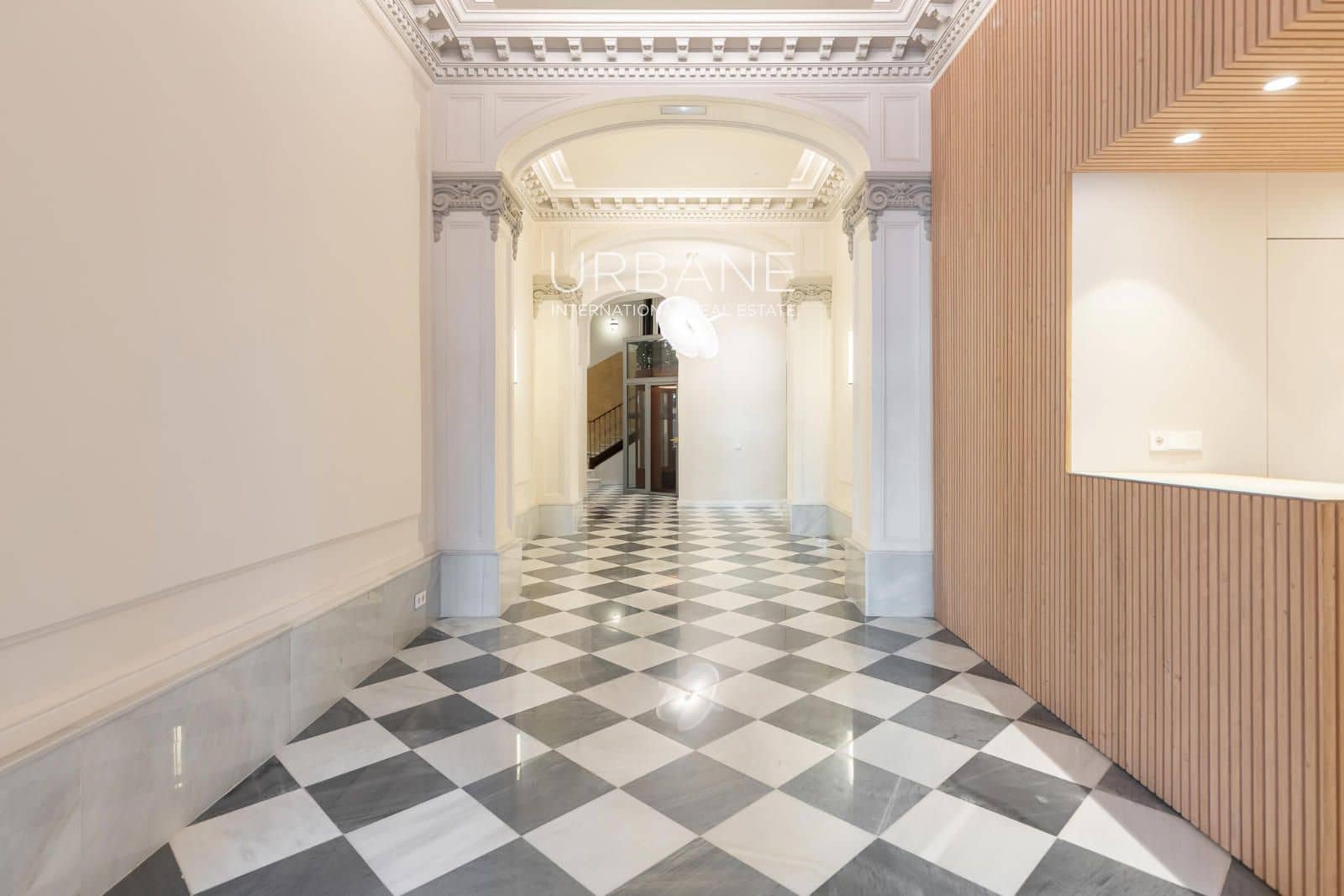 Piso de 1 habitación en Barcelona ciudad en alquiler - 3.500 € (Ref: 9517979)