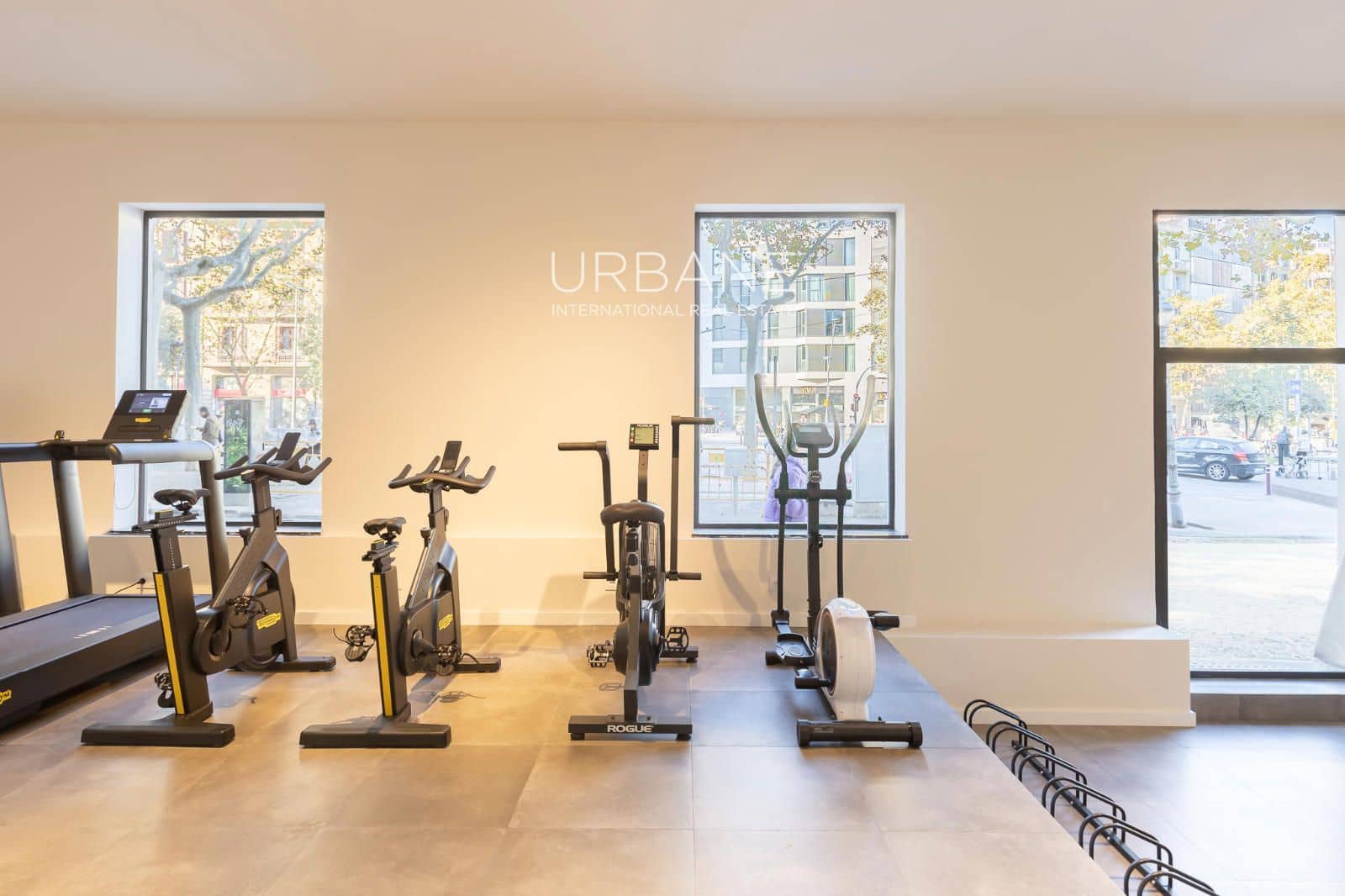 Piso de 1 habitación en Barcelona ciudad en alquiler - 3.500 € (Ref: 9517979)