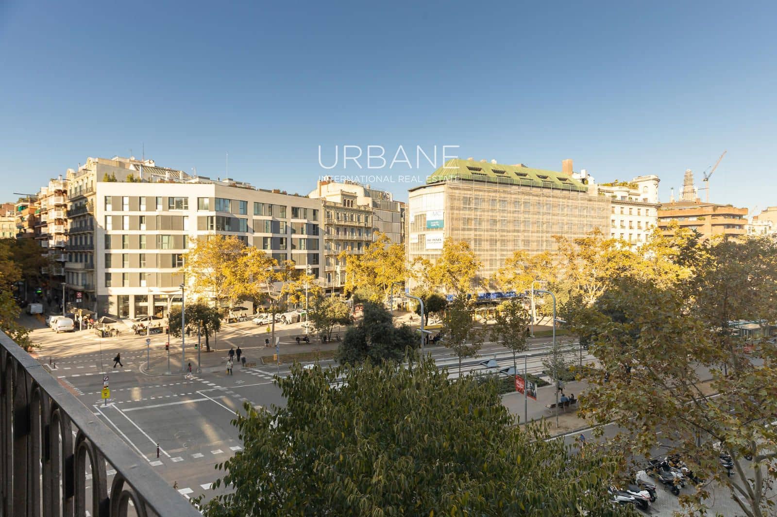 Piso de 1 habitación en Barcelona ciudad en alquiler - 3.500 € (Ref: 9517979)