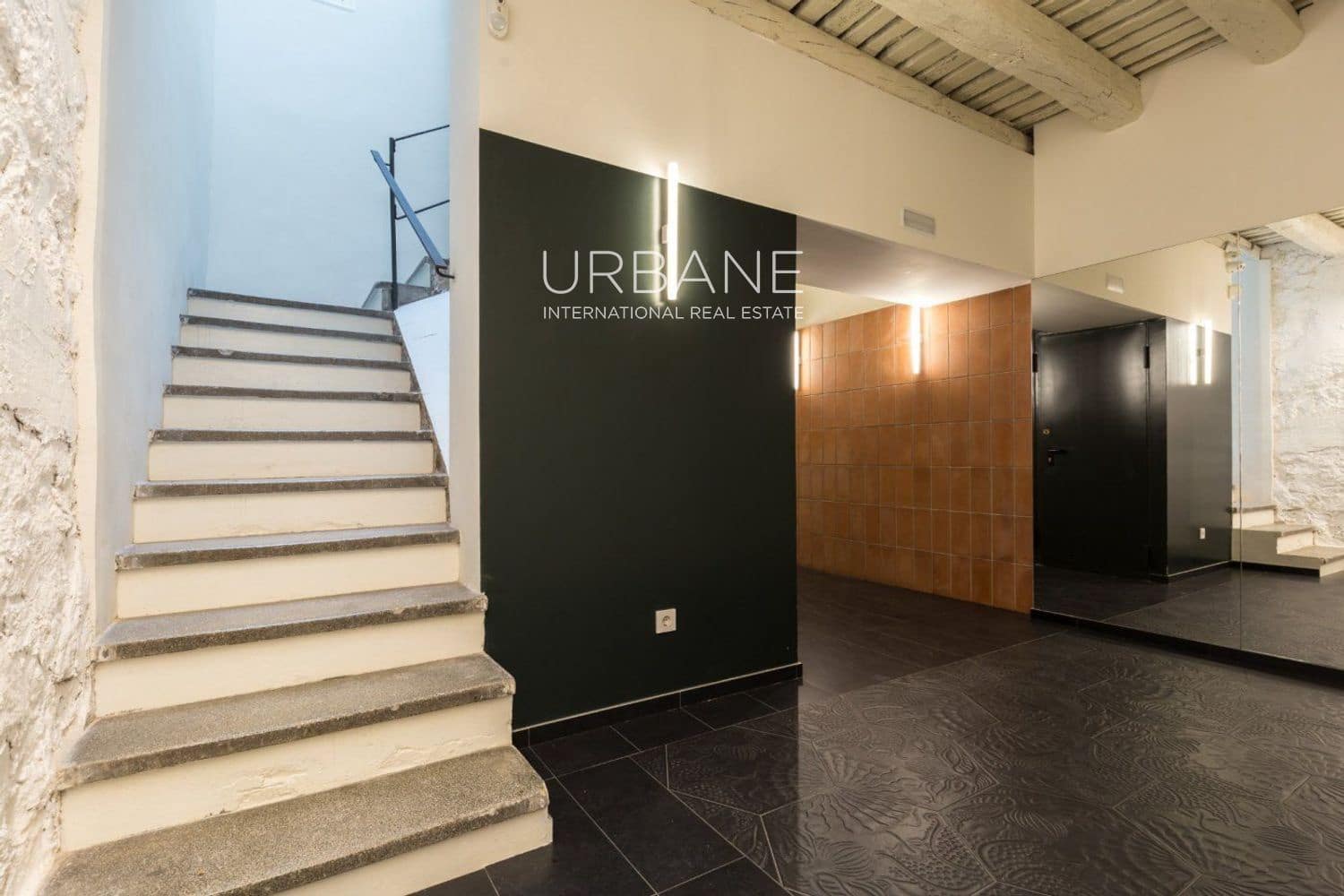 3 soveværelse Lejlighed til salg i Barcelona by - € 497.000 (Ref: 9522868)