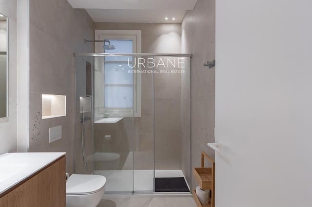 2 bedroom Flat for rent in Eixample, Barcelona city - € 6,500 (Ref: 9539775)