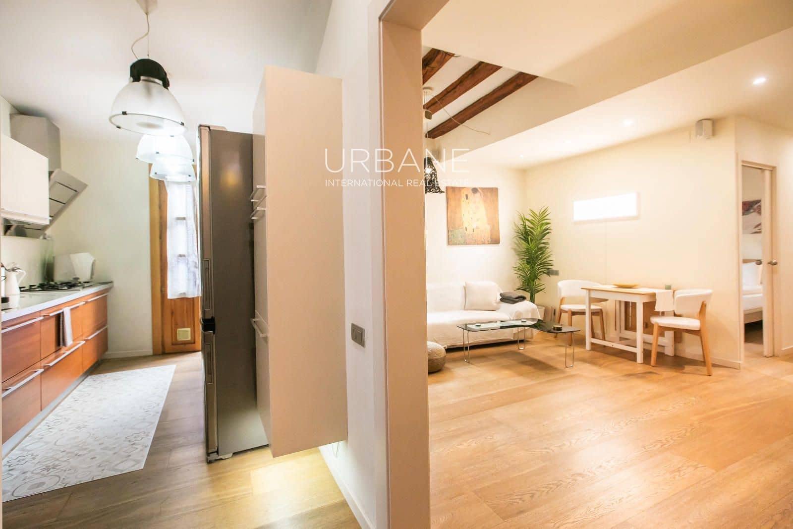 2 soveværelse Lejlighed til salg i Barcelona by - € 414.000 (Ref: 9559838)