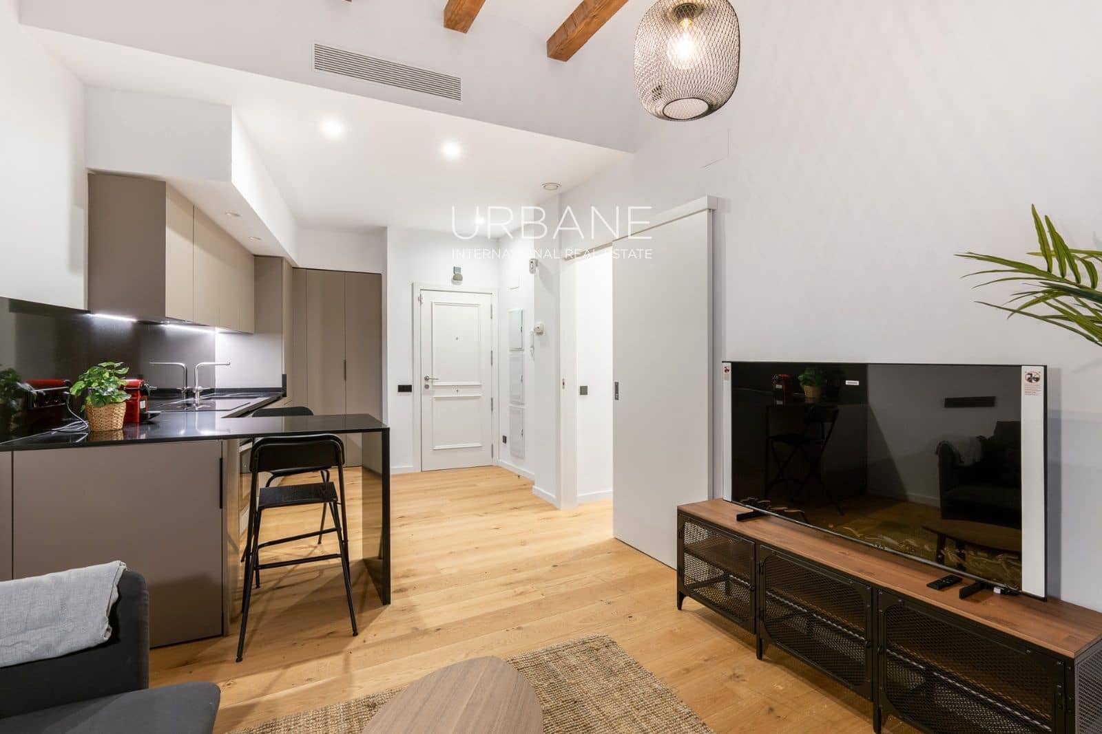 2 bedroom Flat for rent in Barcelona city - € 1,550 (Ref: 9559840)