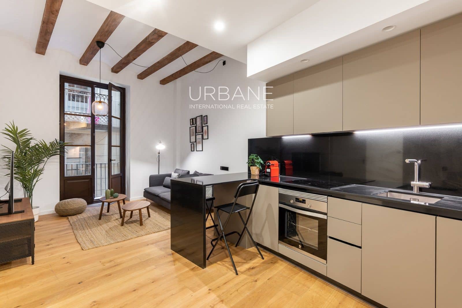 2 bedroom Flat for rent in Barcelona city - € 1,550 (Ref: 9559840)