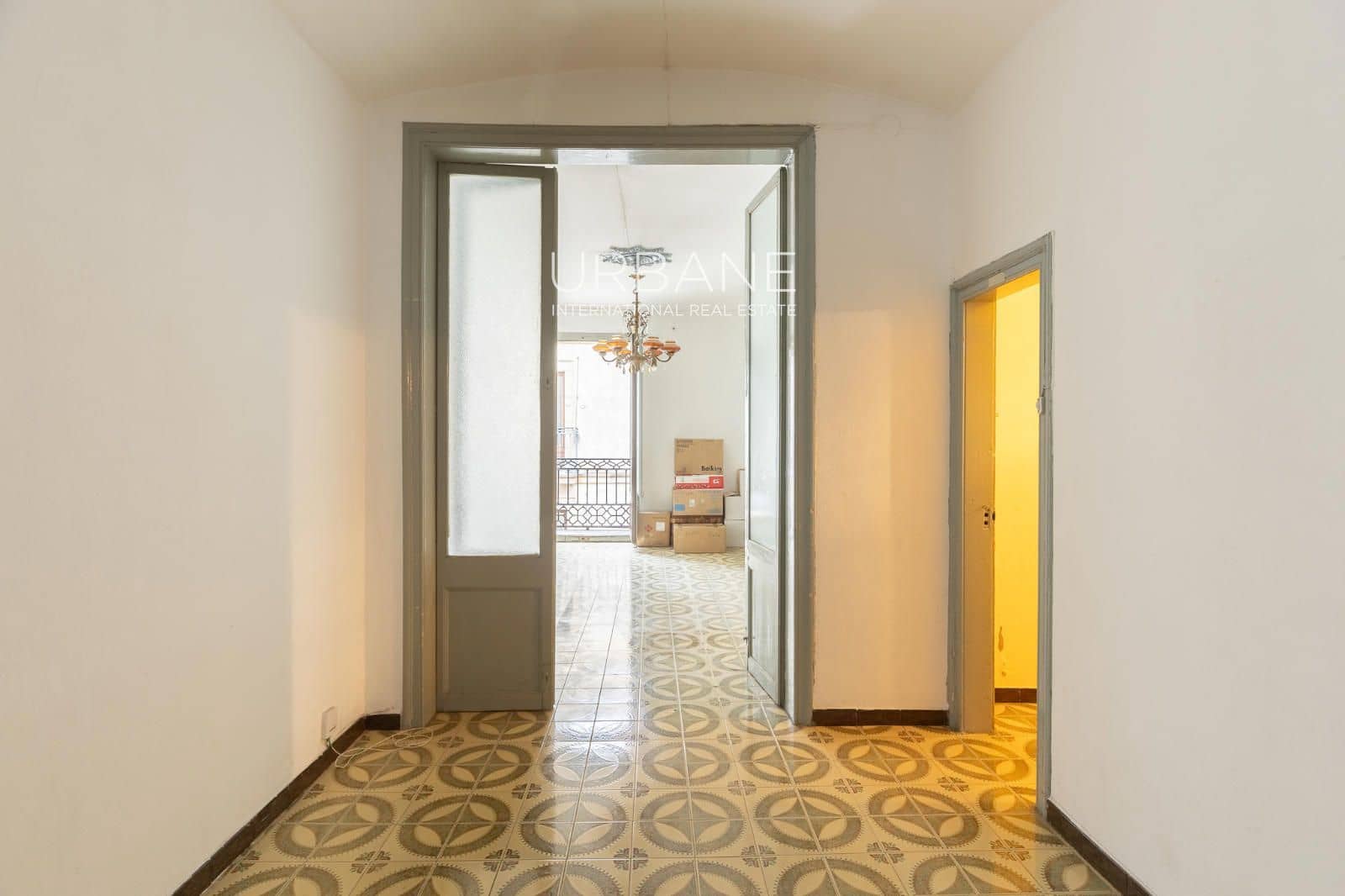 4 soveværelse Lejlighed til salg i Barcelona by - € 675.000 (Ref: 9562602)