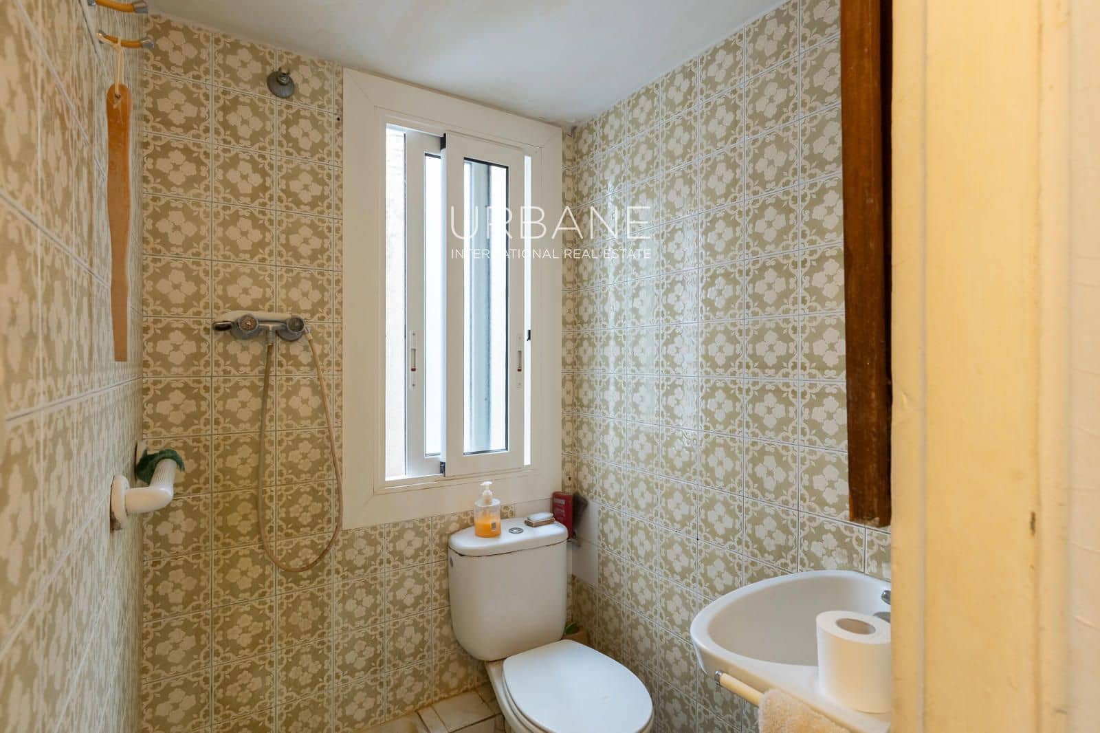 4 soveværelse Lejlighed til salg i Barcelona by - € 675.000 (Ref: 9562602)