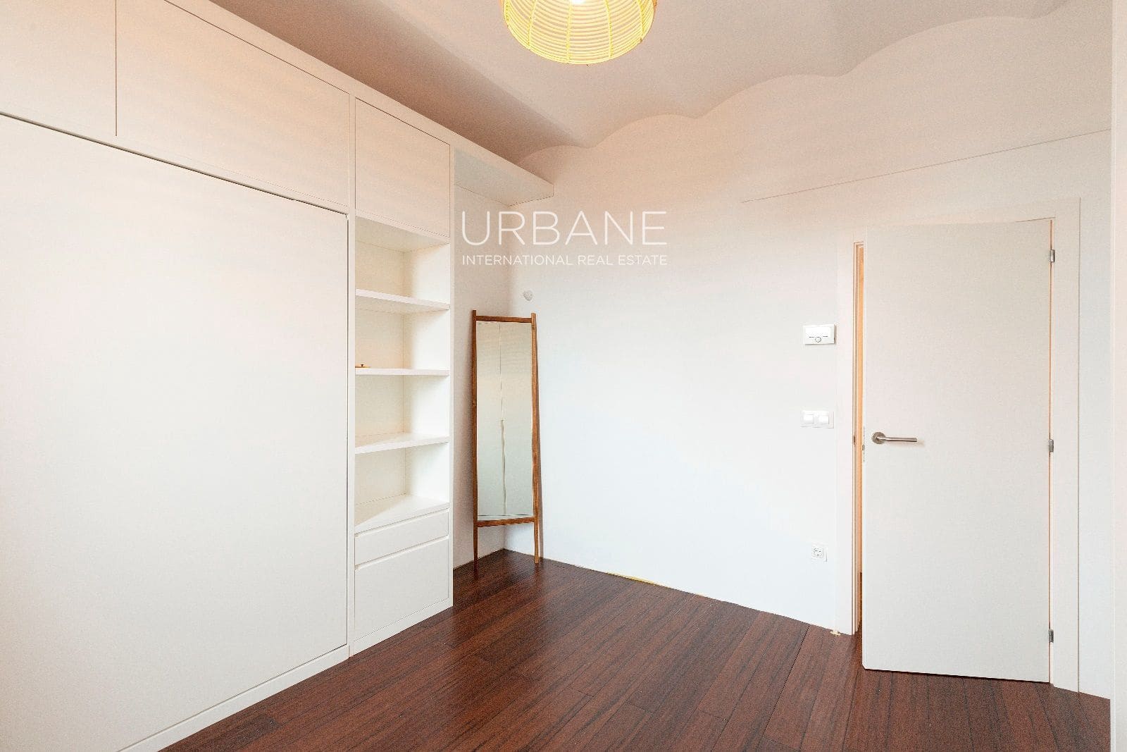 1 soveværelse Lejlighed til leje i Barcelona by - € 1.450 (Ref: 9564061)