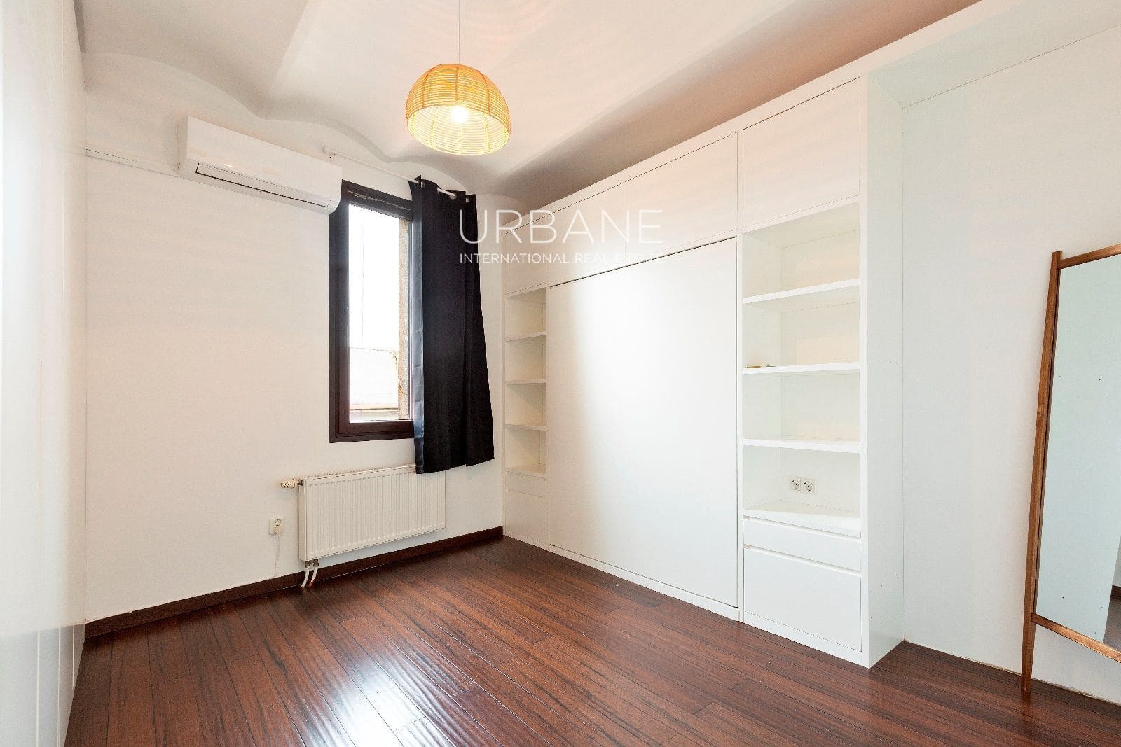 1 soveværelse Lejlighed til leje i Barcelona by - € 1.450 (Ref: 9564061)