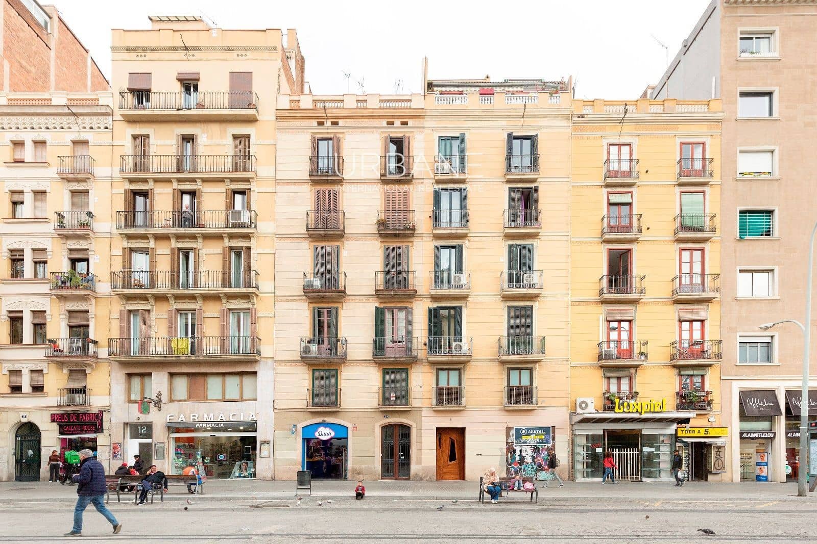 1 soveværelse Lejlighed til leje i Barcelona by - € 1.450 (Ref: 9564061)