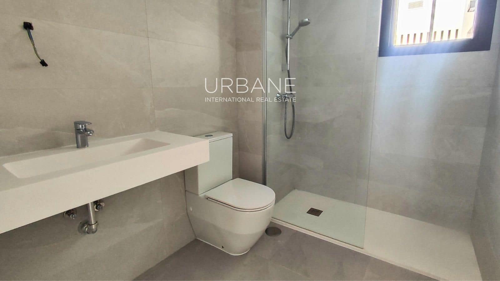 Chalet de 3 habitaciones en Finestrat en venta con piscina garaje - 650.000 € (Ref: 9569469)