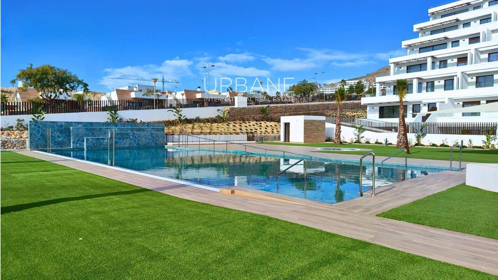 Chalet de 3 habitaciones en Finestrat en venta con piscina garaje - 650.000 € (Ref: 9569469)