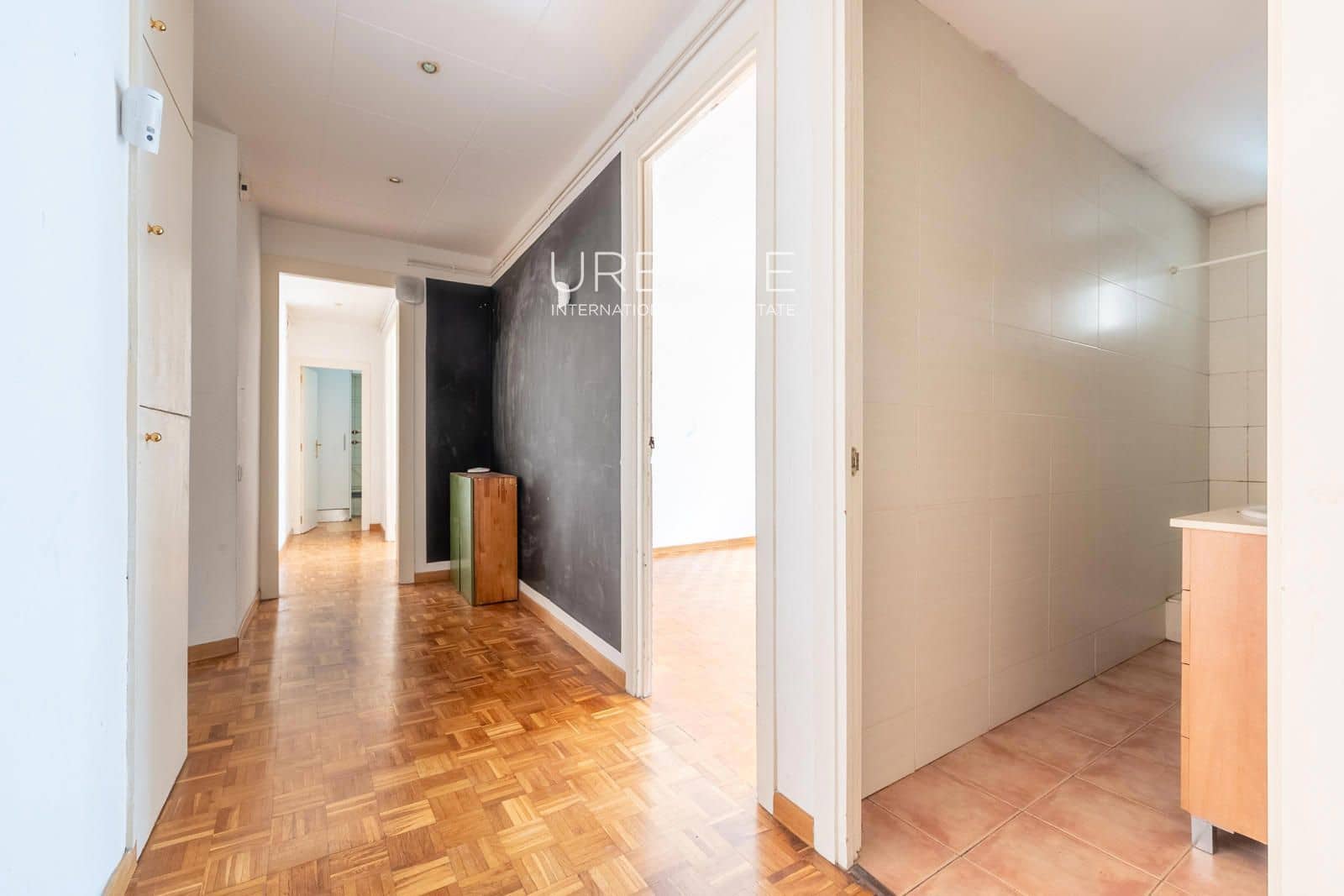 2 Zimmer Wohnung zu verkaufen in Barcelona Stadt - 250.000 € (Ref: 9569470)