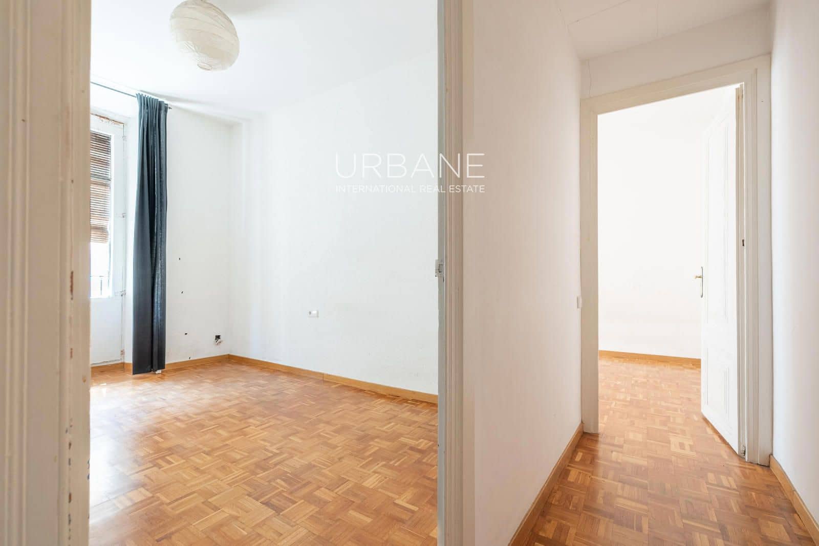 2 Zimmer Wohnung zu verkaufen in Barcelona Stadt - 250.000 € (Ref: 9569470)