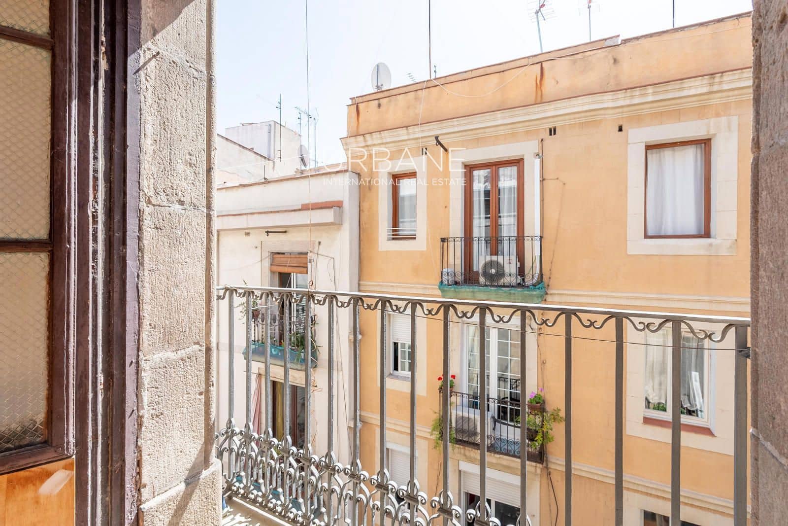 2 Zimmer Wohnung zu verkaufen in Barcelona Stadt - 250.000 € (Ref: 9569470)