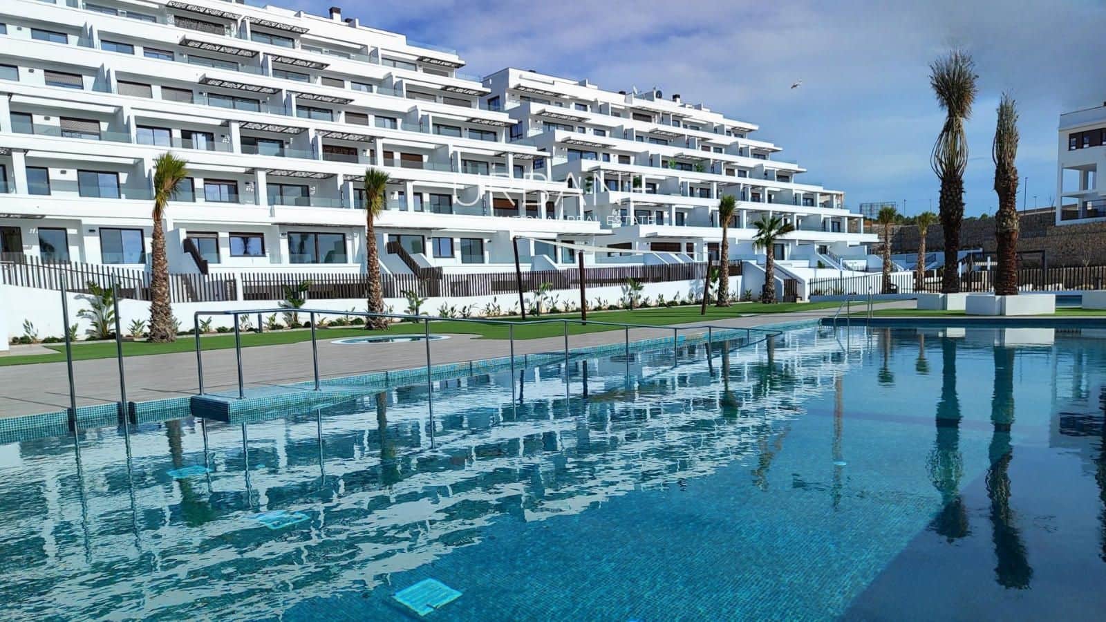 2 quarto Moradia para venda em Finestrat com piscina - 440 000 € (Ref: 9569472)