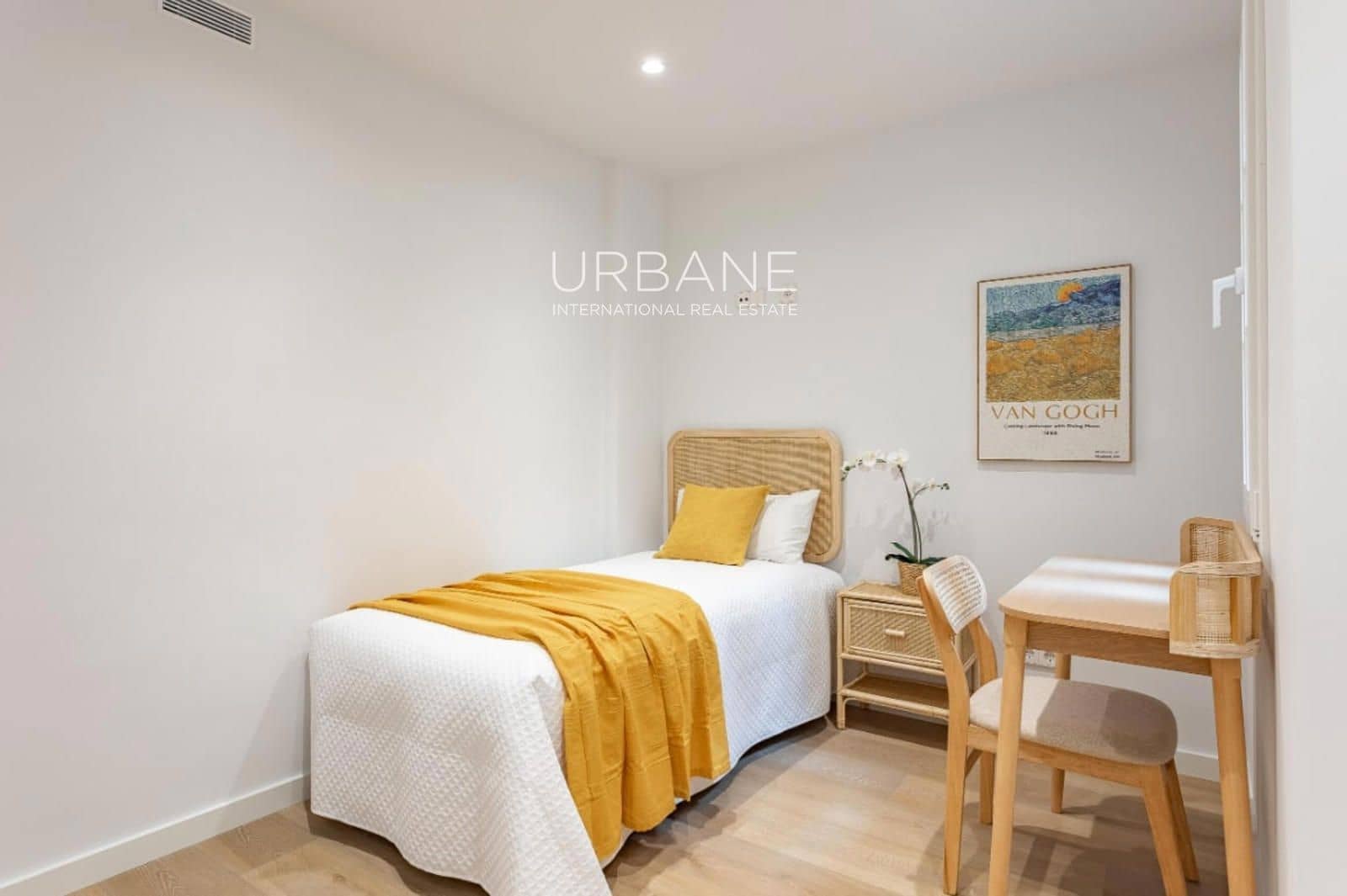 Piso de 3 habitaciones en Barcelona ciudad en venta con piscina - 695.000 € (Ref: 9603028)