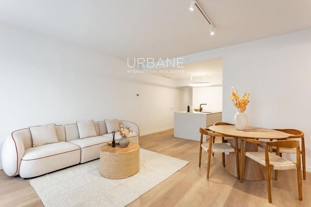 Piso de 3 habitaciones en Ciutat Vella, Barcelona ciudad en venta con piscina - 695.000 € (Ref: 9603028)