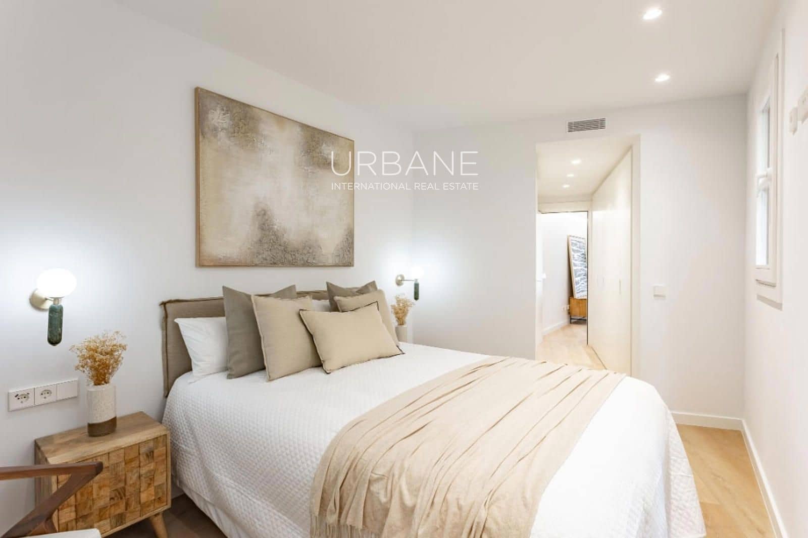 Piso de 3 habitaciones en Barcelona ciudad en venta con piscina - 695.000 € (Ref: 9603028)