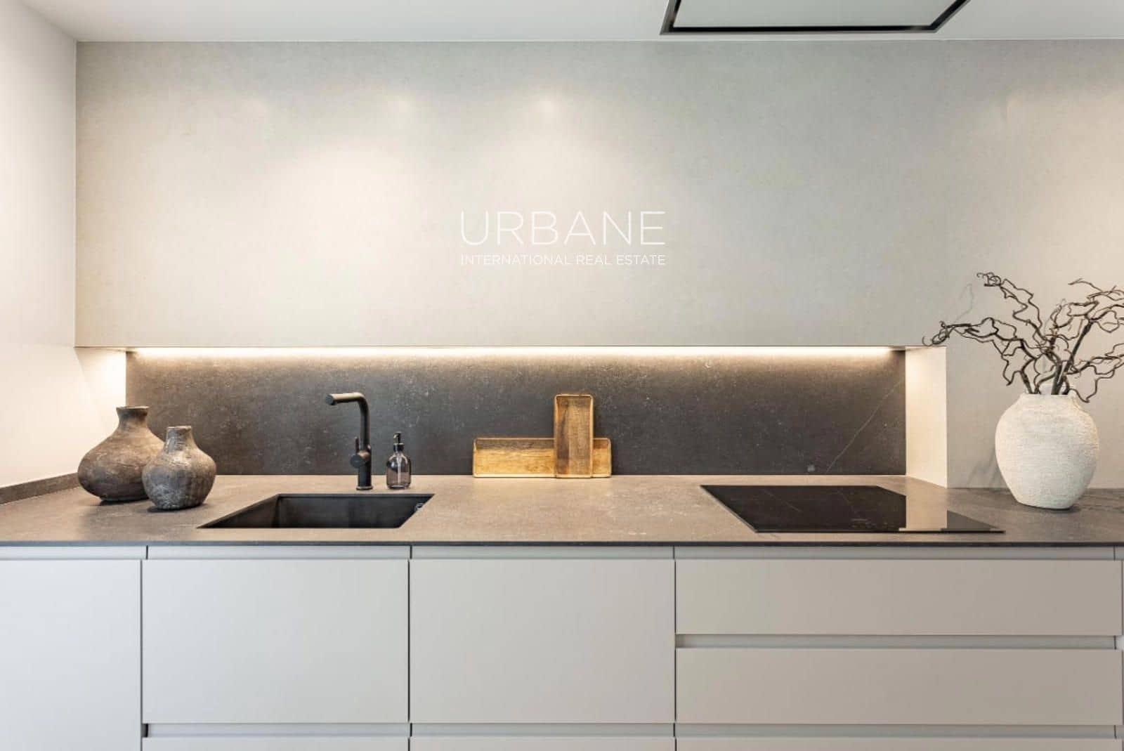 3 camera da letto Appartamento in vendita in Barcelona citta con piscina - 730.000 € (Rif: 9603029)