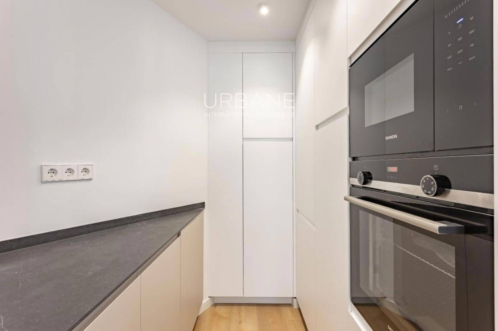 3 camera da letto Appartamento in vendita in Barcelona citta con piscina - 730.000 € (Rif: 9603029)