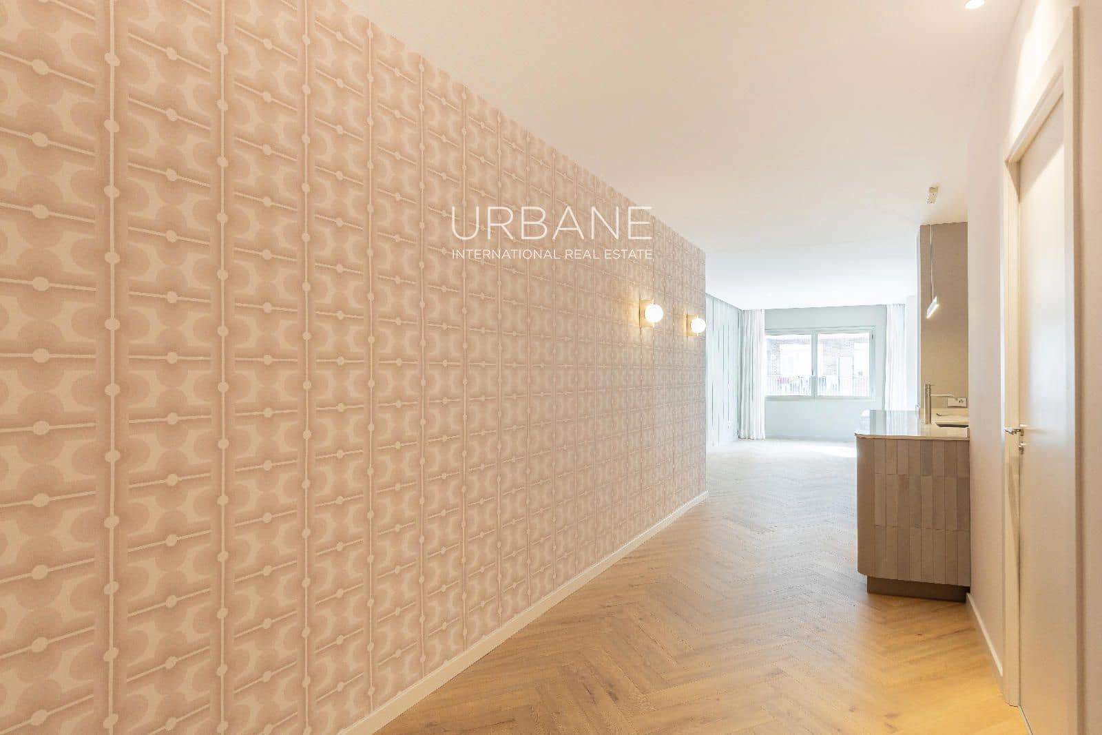 3 soverom Leilighet til salgs i Barcelona by med garasje - € 775 000 (Ref: 9611899)