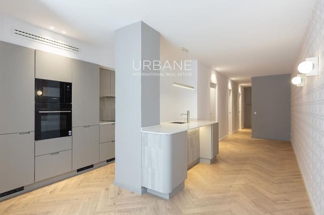 3 sovrum Lägenhet till salu i Eixample, Barcelona stad med garage - 775 000 € (Ref: 9611899)