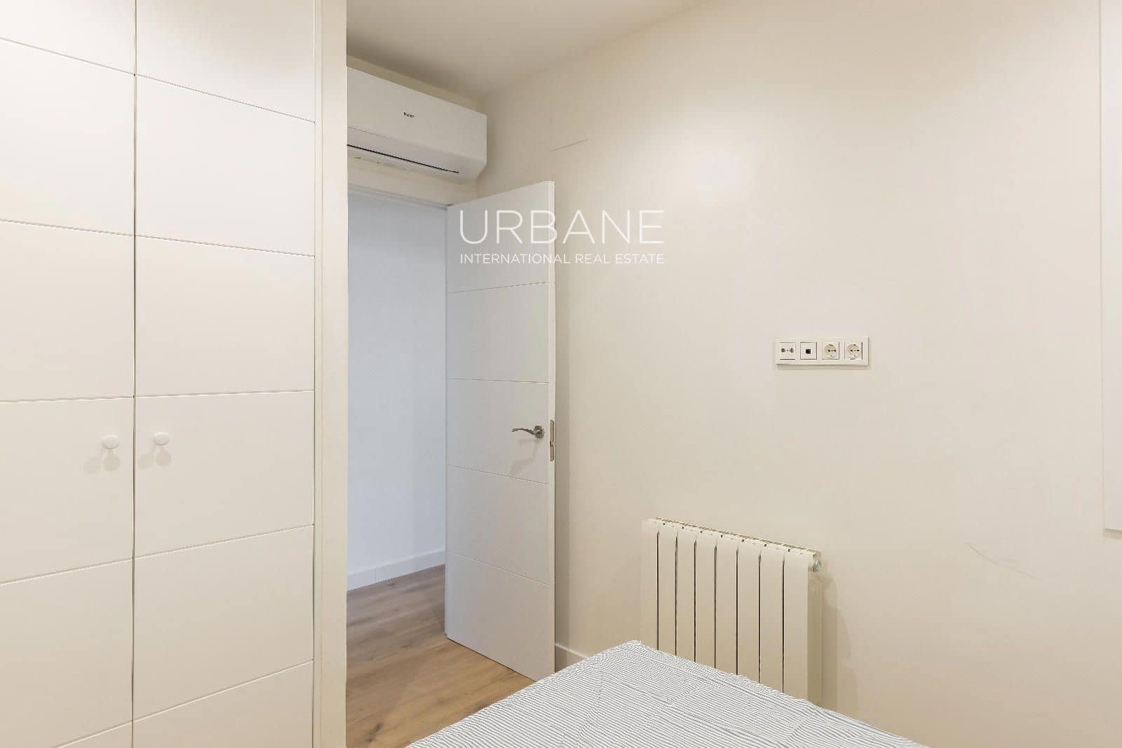 3 sypialnia Mieszkanie do wynajęcia w Miasto Barcelona - 1 955 € (Ref: 9612030)