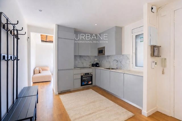 3 sypialnia Mieszkanie do wynajęcia w Sants-Montjuïc, Miasto Barcelona - 1 955 € (Ref: 9612030)