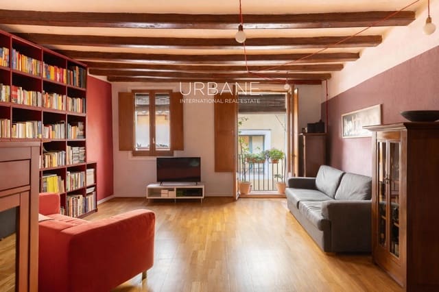 3 bedroom Flat for sale in El Barri Gòtic, Barcelona city - € 425,000 (Ref: 9626899)
