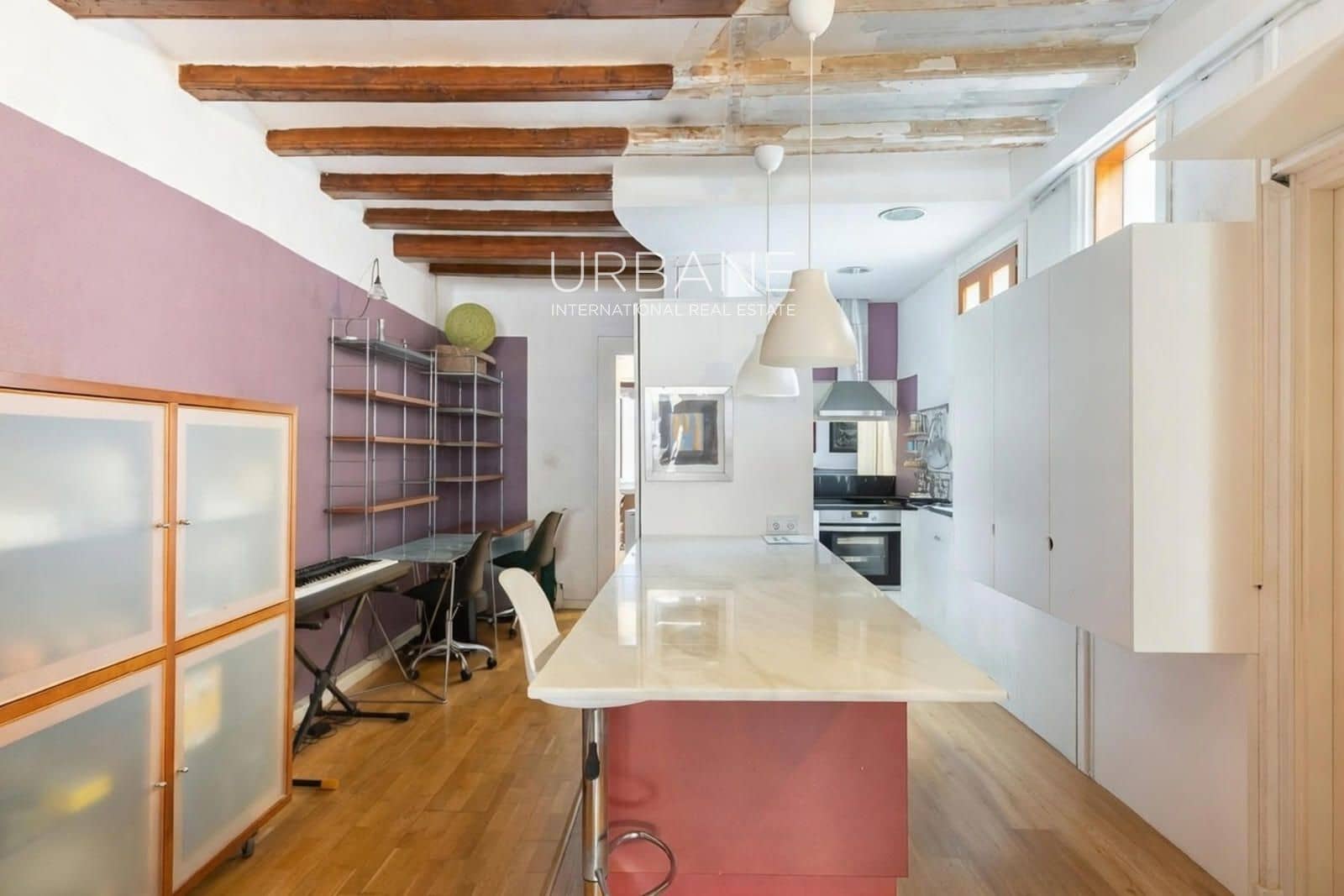 3 bedroom Flat for sale in Barcelona city - € 425,000 (Ref: 9626899)