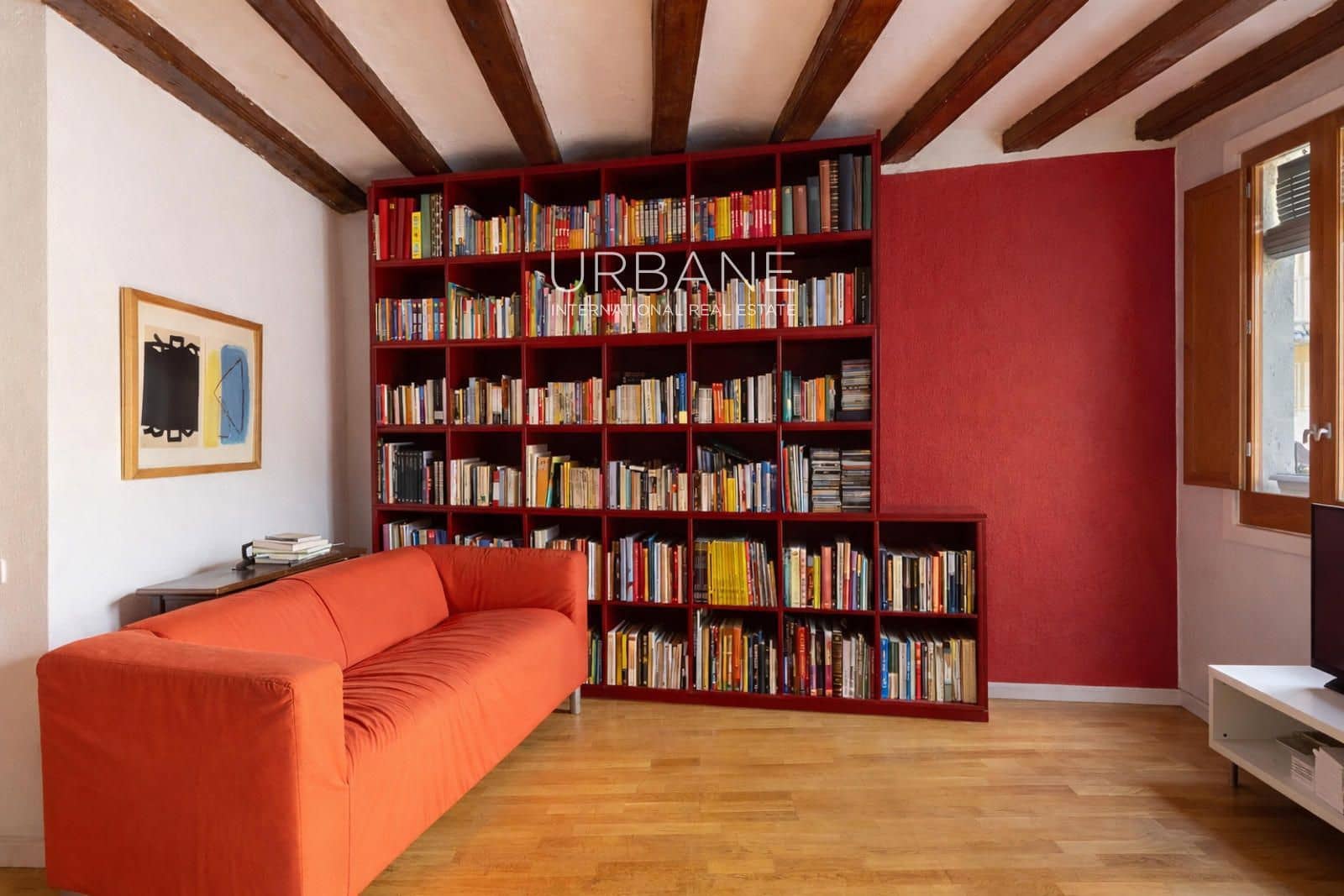 3 bedroom Flat for sale in Barcelona city - € 425,000 (Ref: 9626899)