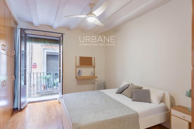 1 slaapkamer Flat te koop in Ciutat Vella, Barcelona stad - € 365.000 (Ref: 9641046)