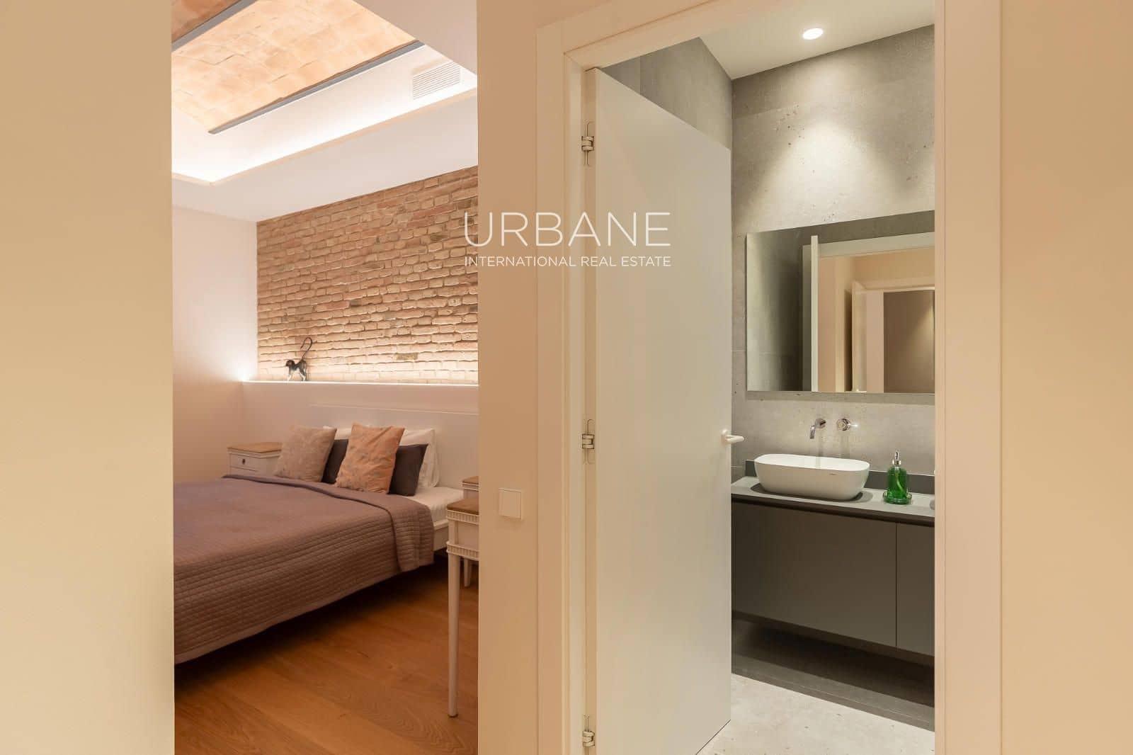 2 camera da letto Appartamento da affittare in Barcelona citta - 6.500 € (Rif: 9649849)